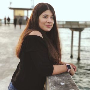 Meet your Posher, Génesis